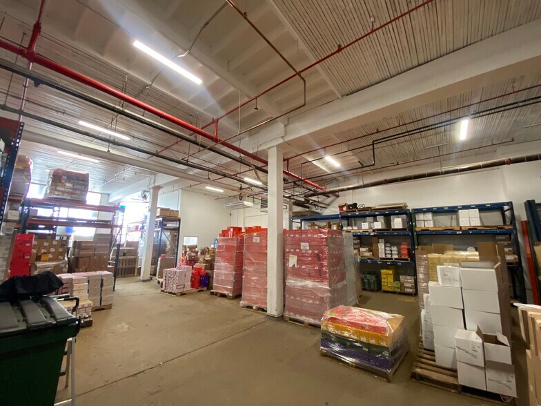 More Photos Of 4850 W Bloomingdale Ave, Chicago Warehouse For Sale