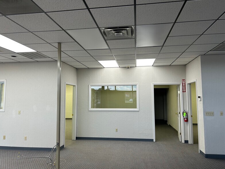 More Photos Of 6302 NW Cache Rd, Lawton Convenience Store For Sale