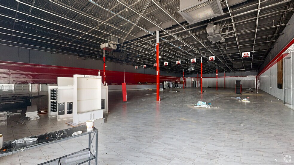Primary Photo Of 4827-4903 Old National Hwy, College Park General Retail For Lease