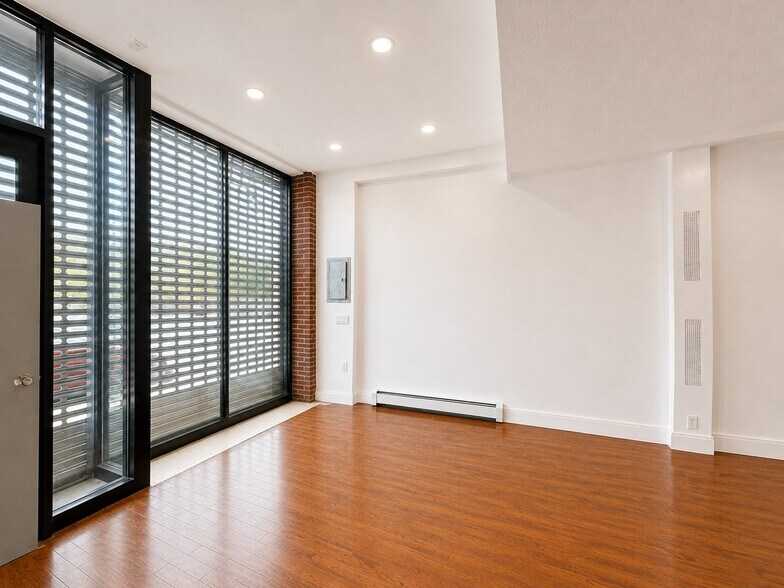 More Photos Of 107-24 Springfield Blvd, Queens Village Storefront Retail Residential For Lease