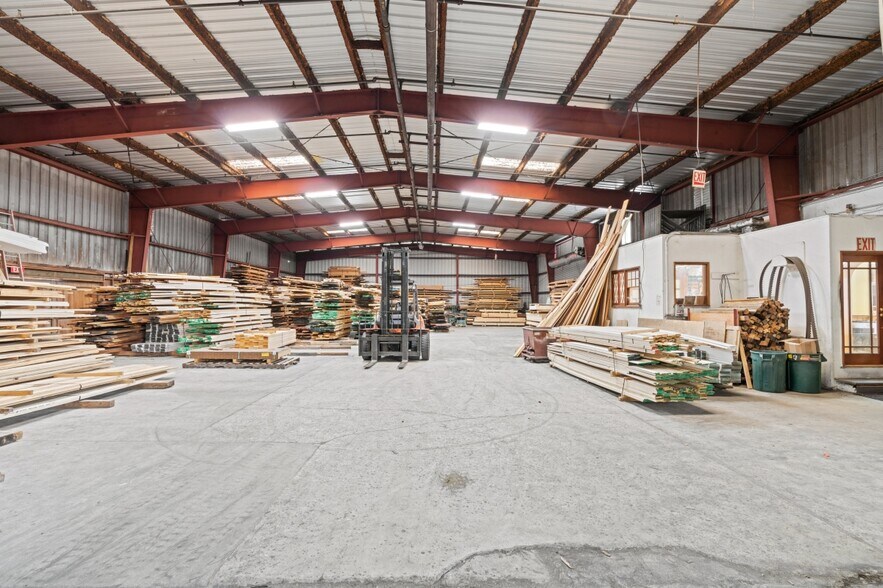 More Photos Of 5112 Georgia Ave, West Palm Beach Manufacturing For Sale