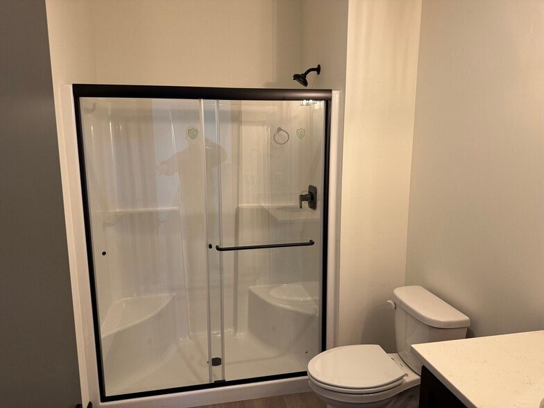 More Photos Of 3092 W Bellanca Ct, Hayden Industrial For Lease