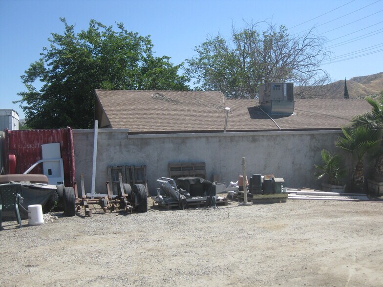 More Photos Of 17035 Sierra Hwy, Canyon Country Land For Sale