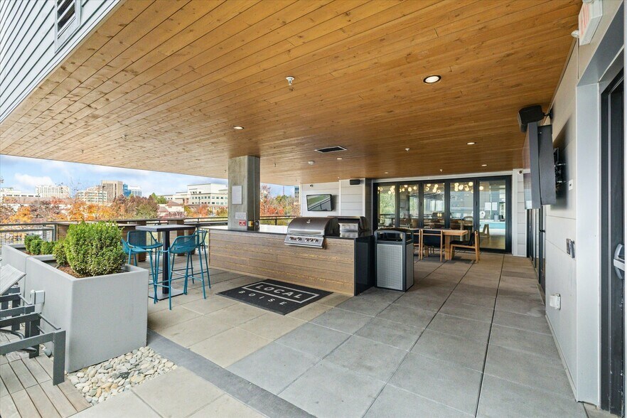 More Photos Of 250 E Myrtle St, Boise Apartments For Lease