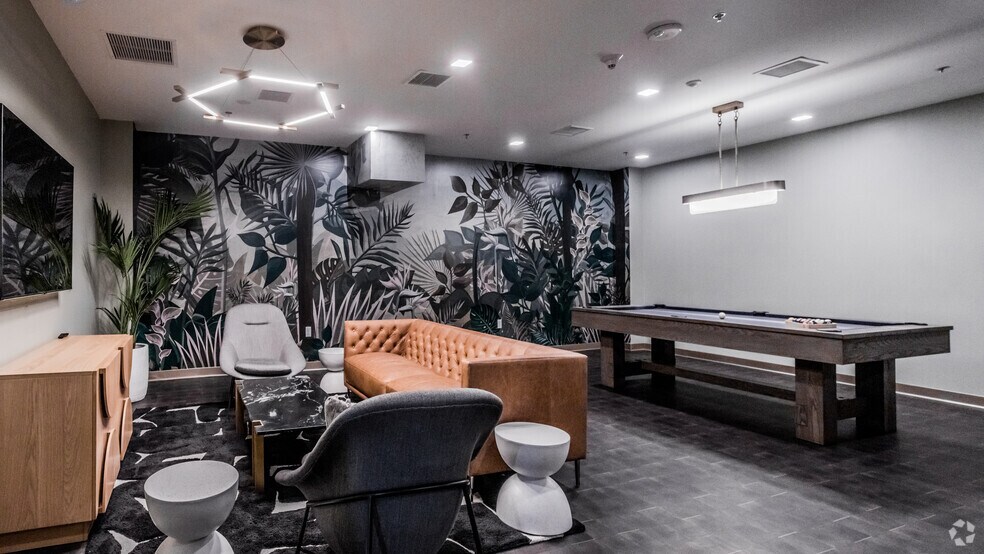 More Photos Of 3350 Wilshire Blvd, Los Angeles Multifamily For Sale