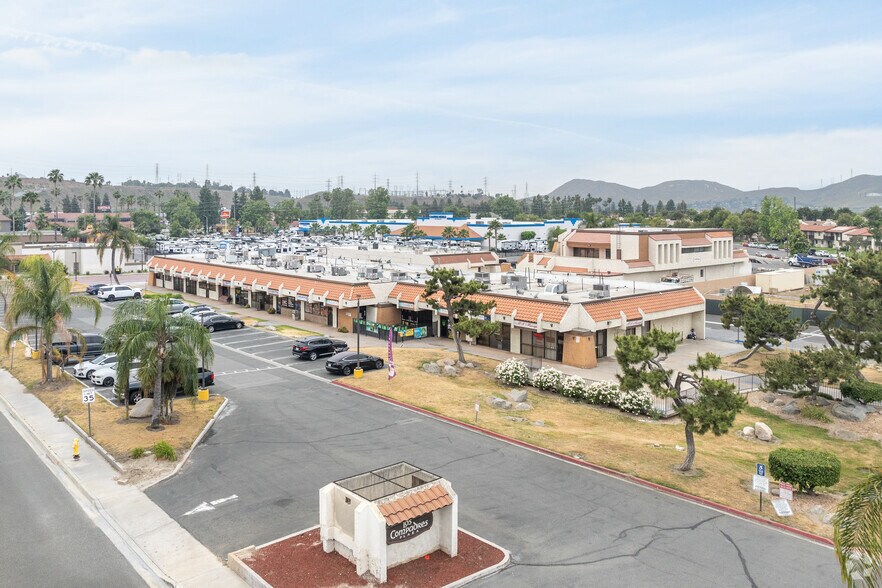 More Photos Of 1035-1091 S Mt Vernon Ave, Colton Unknown For Lease