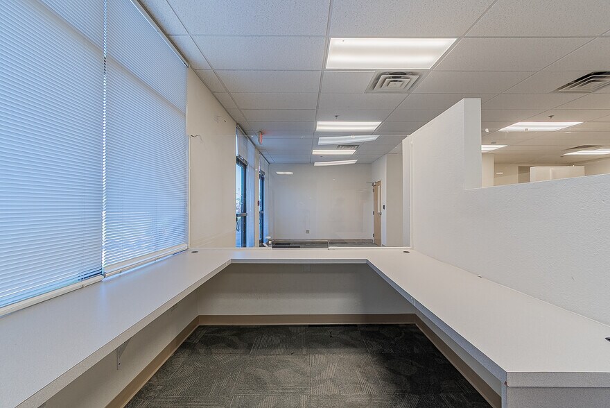 More Photos Of 2550 S 4th Ave, Yuma Freestanding For Lease