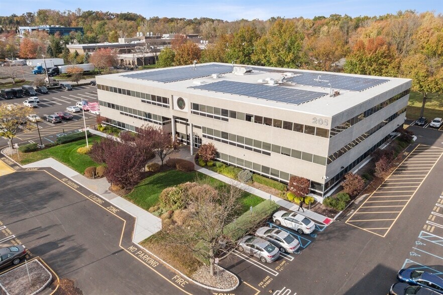 More Photos Of 205 Robin Rd, Paramus Office For Lease