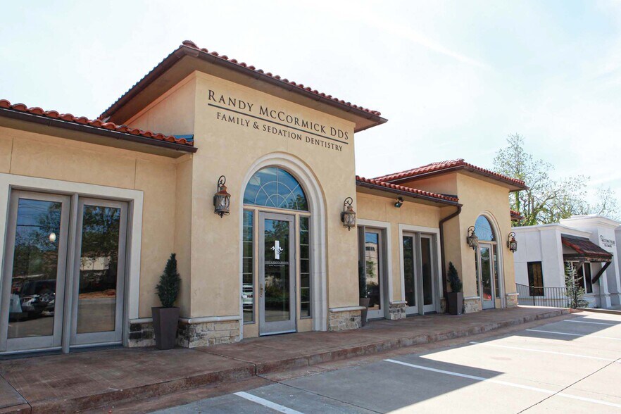 More Photos Of 1701 S Peoria Ave, Tulsa Medical For Lease