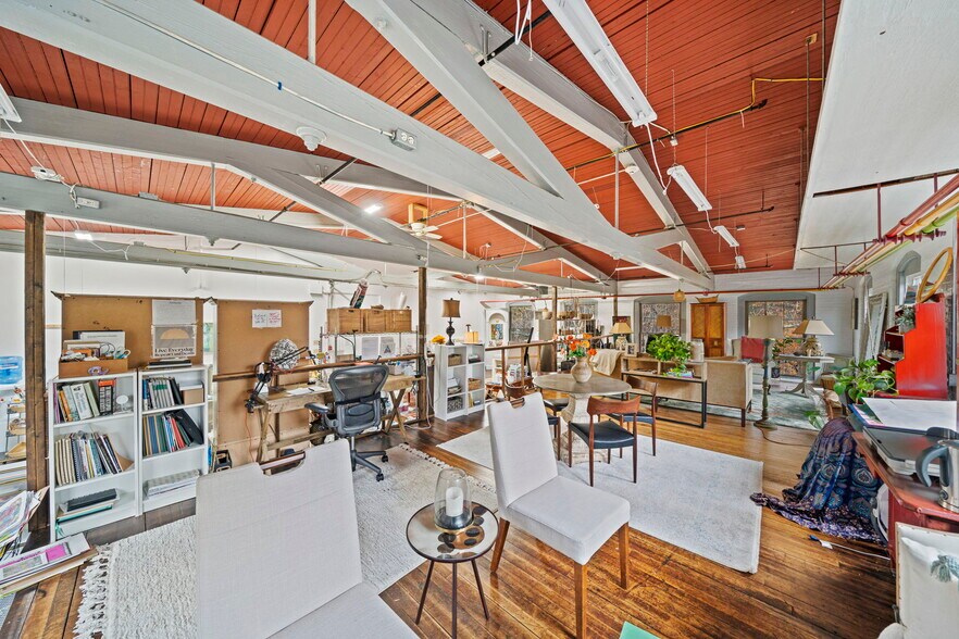 More Photos Of 215 Shady Lea Rd, North Kingstown Warehouse For Sale