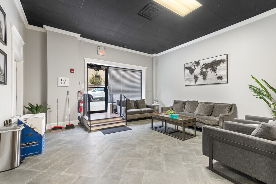 More Photos Of 267 Main St, Nyack General Retail For Sale