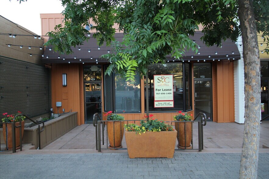 More Photos Of 1136-1154 Main St, Saint Helena Storefront For Lease