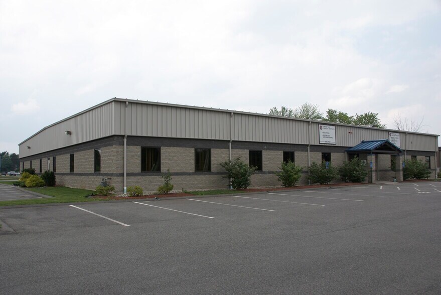 Primary Photo Of 1984 Westover Rd, Chicopee Schools For Lease