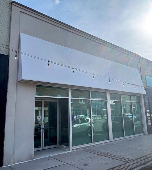 More Photos Of 352 Doug Duncan Dr, Newmarket Office For Lease