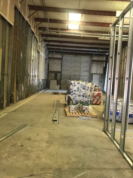 More Photos Of 1211 Ireland Dr, Fayetteville Light Distribution For Lease