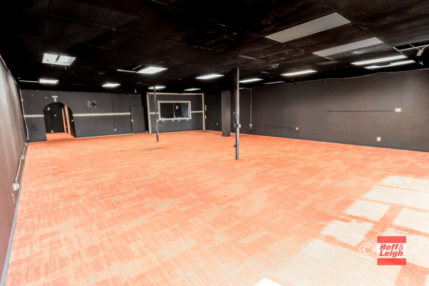 More Photos Of 405-525 S Circle Dr, Colorado Springs Unknown For Lease