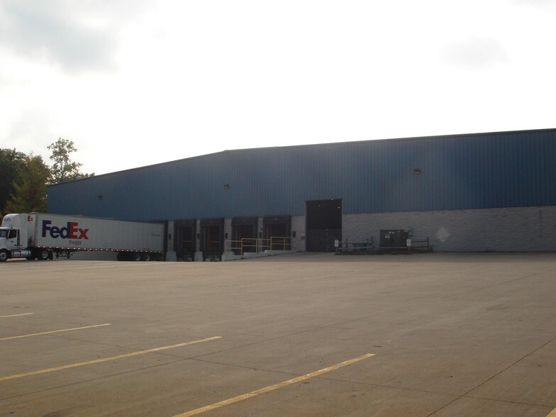 More Photos Of 8500 Hadden Rd, Twinsburg Warehouse For Lease