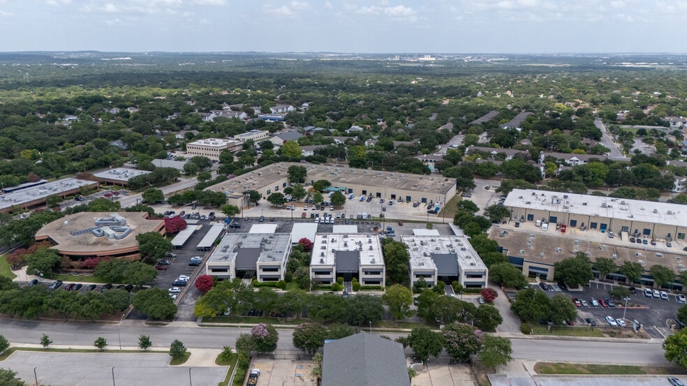 More Photos Of 14400 Northbrook Dr., San Antonio Unknown For Lease
