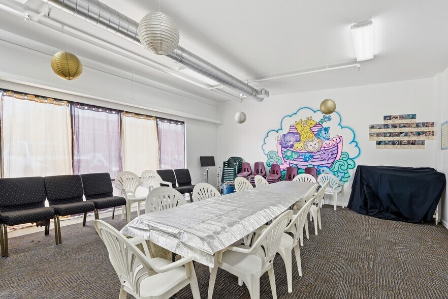 More Photos Of 203-205 W Central Ave, Lompoc Office For Lease