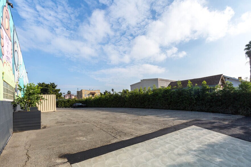 More Photos Of 3109-3117 W Temple St, Los Angeles Loft Creative Space For Lease