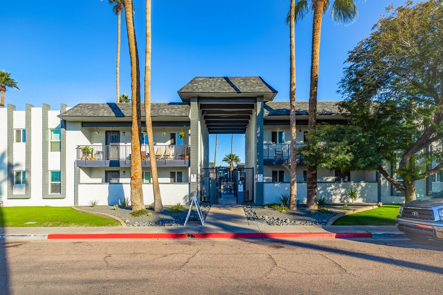 More Photos Of 3001 N 32nd St, Phoenix Apartments For Sale