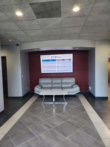 More Photos Of 6111 Gazebo Park Pl N, Jacksonville Medical For Lease