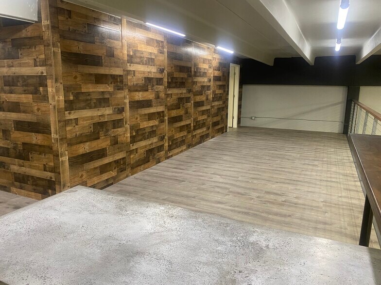 More Photos Of 2111 S College Ave, Fort Collins Office For Lease