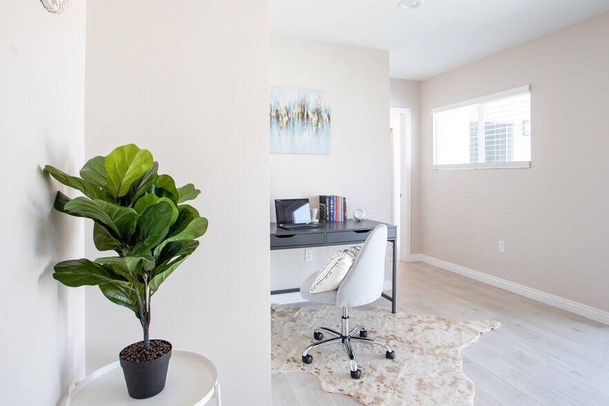 More Photos Of 1227 E Grovecenter St, West Covina Specialty For Sale