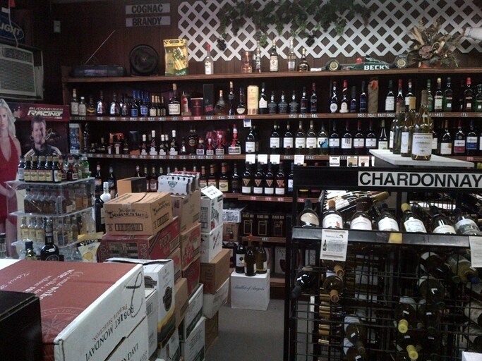 More Photos Of 176 Main St, Monroe Freestanding For Sale