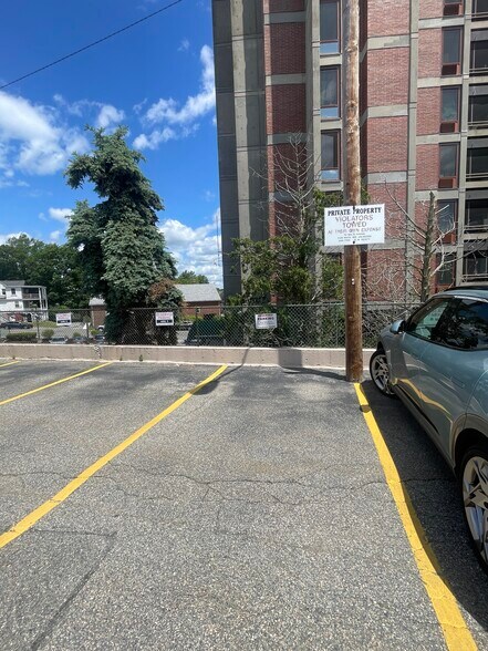 More Photos Of 635 Massachusetts Ave, Arlington Storefront Retail Office For Lease