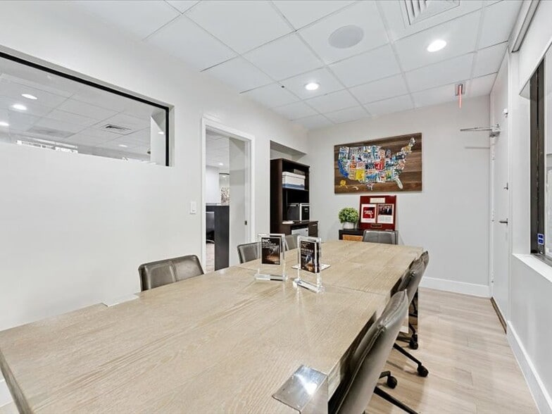 More Photos Of 2295 NW Corporate Blvd, Boca Raton Office Residential For Sale