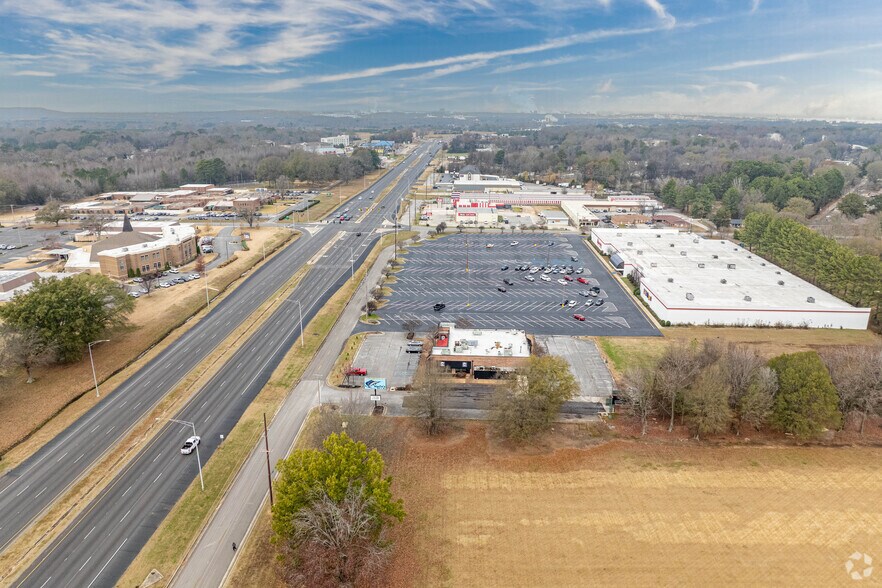 More Photos Of 2148 Beltline Rd SW, Decatur Restaurant For Sale