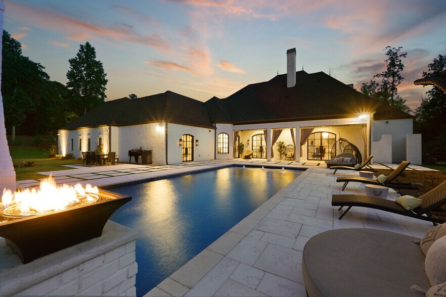 More Photos Of 2242 Shoal Creek Rd, Buford Specialty For Sale