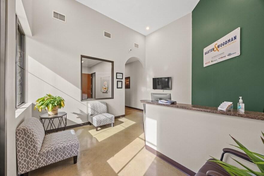 More Photos Of 301 Denali Pass, Cedar Park Office For Sale