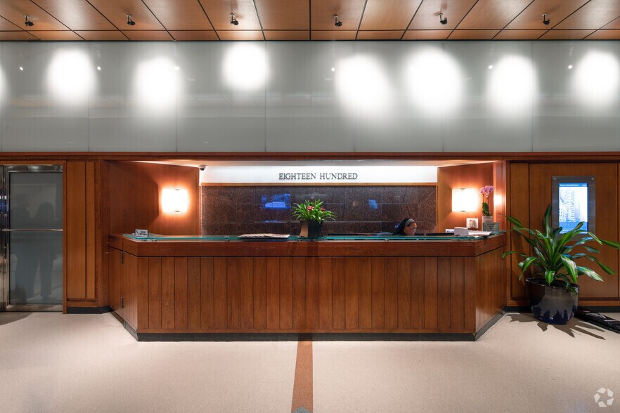 More Photos Of 1800 John F Kennedy Blvd, Philadelphia Office For Lease