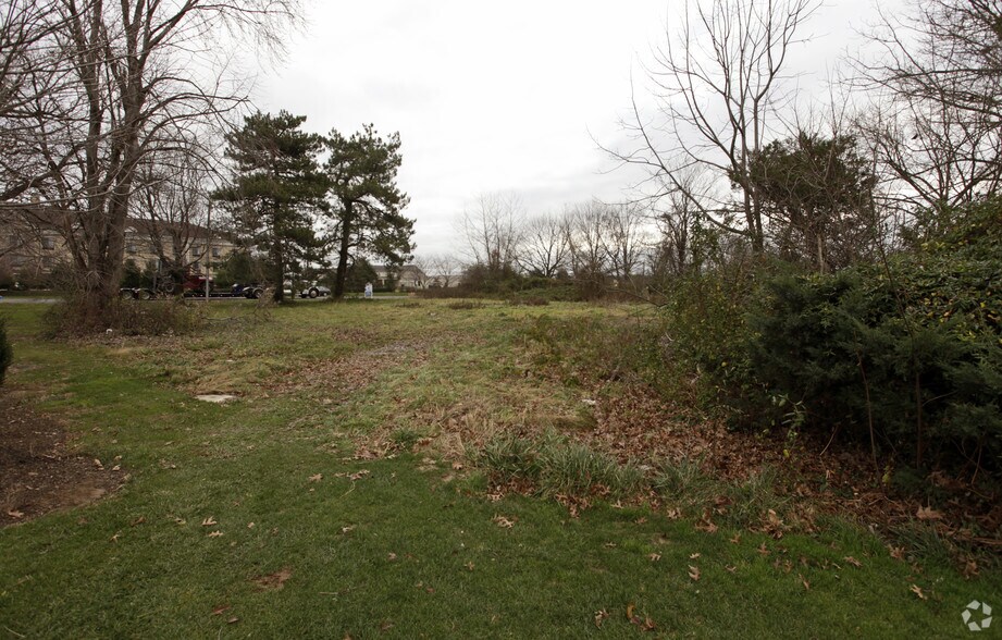 More Photos Of 130 E Street Rd, Warminster Land For Sale