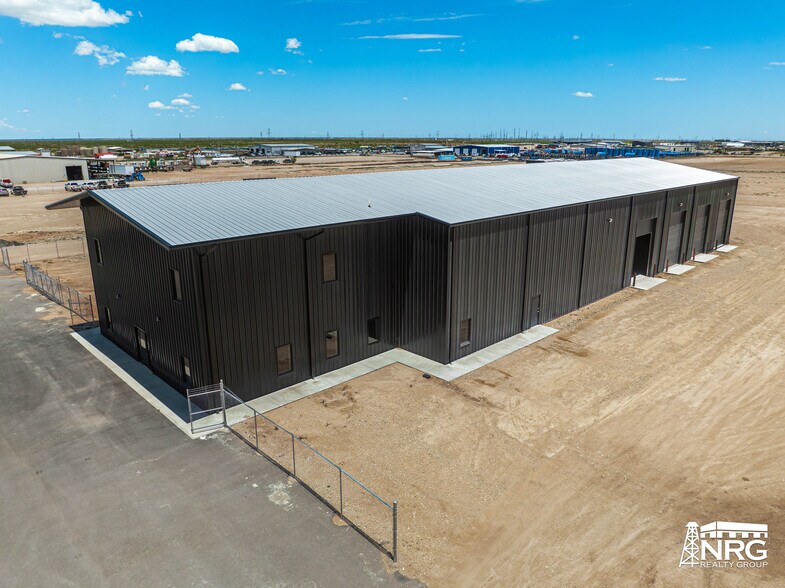 More Photos Of 5620 N FM 1788, Midland Warehouse For Lease