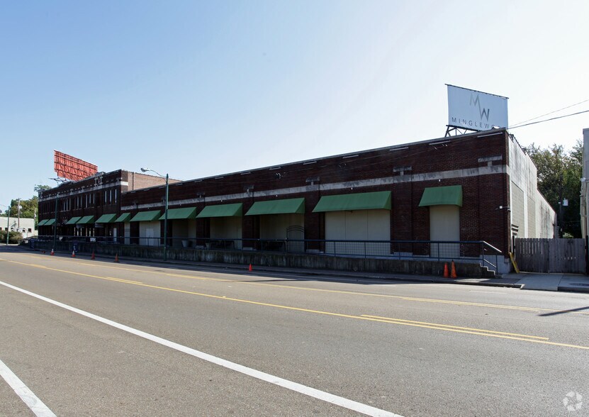 More Photos Of 1553-1557 Madison Ave, Memphis Storefront Retail Office For Sale