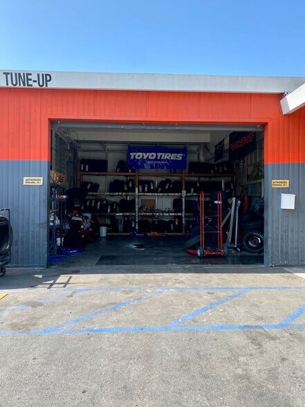 More Photos Of 601 S Magnolia Ave, Anaheim Auto Repair For Lease