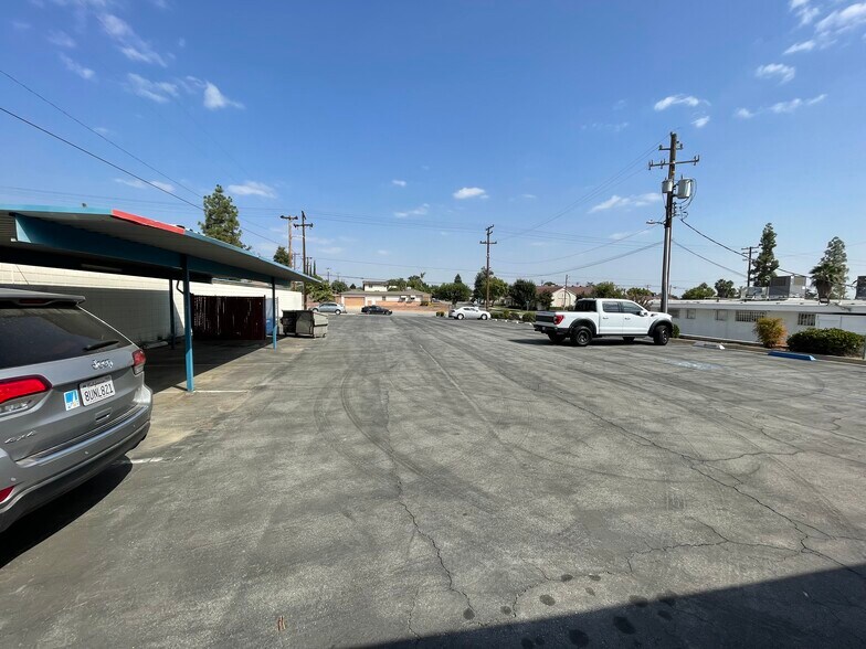 More Photos Of 3807 Union Ave, Bakersfield Medical For Lease