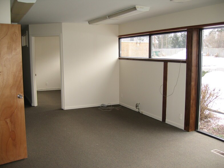 More Photos Of 3060 Packard Rd, Ann Arbor Medical For Lease