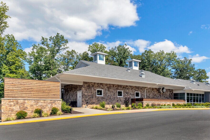 More Photos Of 2228 Lake Monticello Rd, Palmyra Land For Sale