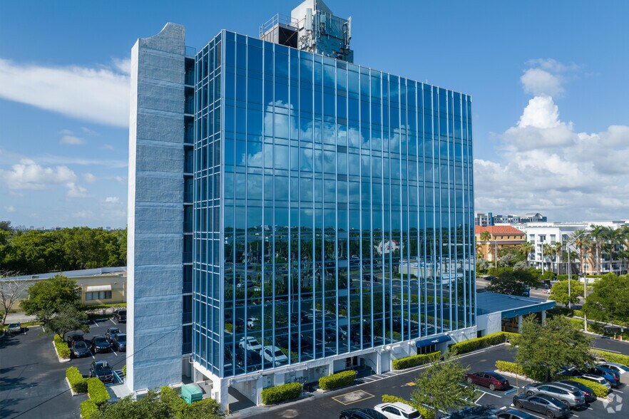 More Photos Of 1600 S Federal Hwy, Pompano Beach Office For Lease
