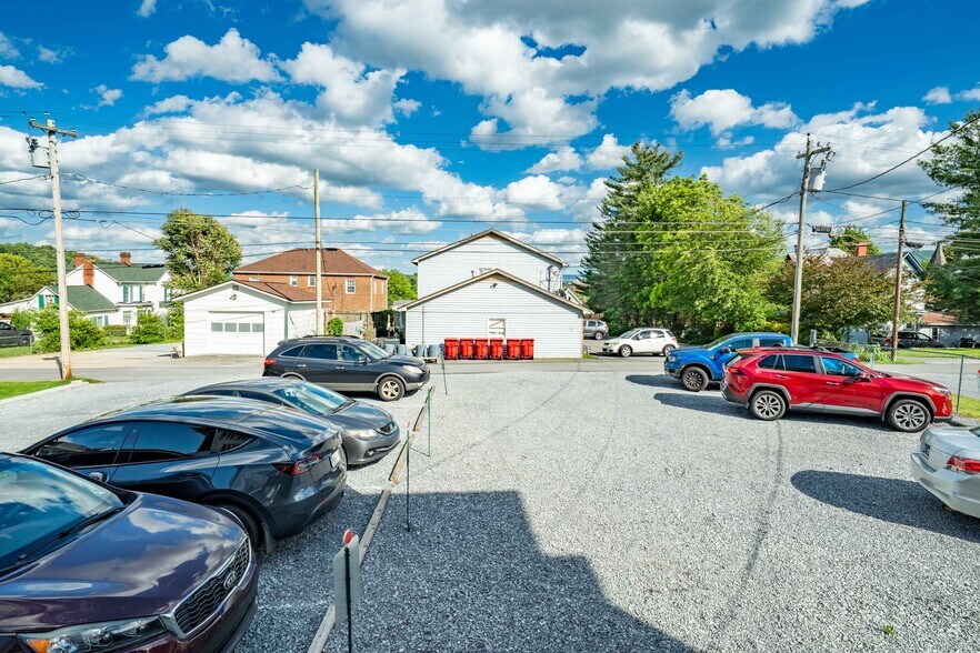 More Photos Of 114 E Unaka Ave, Johnson City Office Residential For Sale