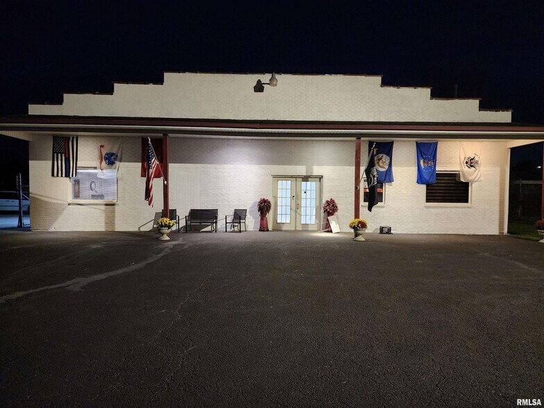 More Photos Of 1764 N Illinois Ave, Carbondale Industrial For Sale