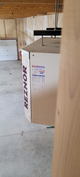 More Photos Of 3101 Vaughn Rd, Great Falls Flex For Sale