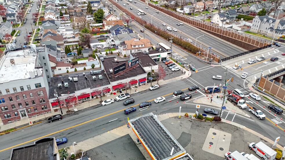 More Photos Of 9-11 Ridge Rd, Lyndhurst Freestanding For Lease
