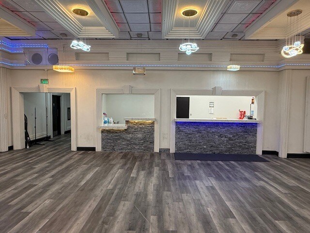 More Photos Of 2007 Yosemite Blvd, Modesto Office For Lease