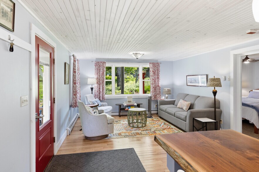 More Photos Of 1834 NY-73 Scenic, Keene Valley Hospitality For Sale