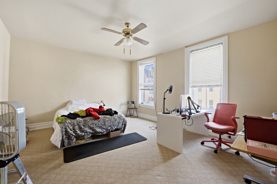 More Photos Of , Kutztown Unknown For Sale